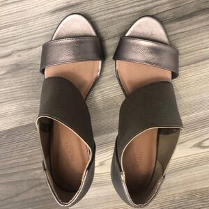 Simply Vera Vera Wang Metallic Black Sandals